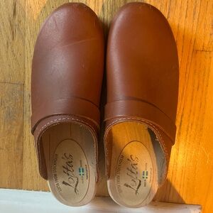 Lotta From Stockholm Brown Leather Clogs